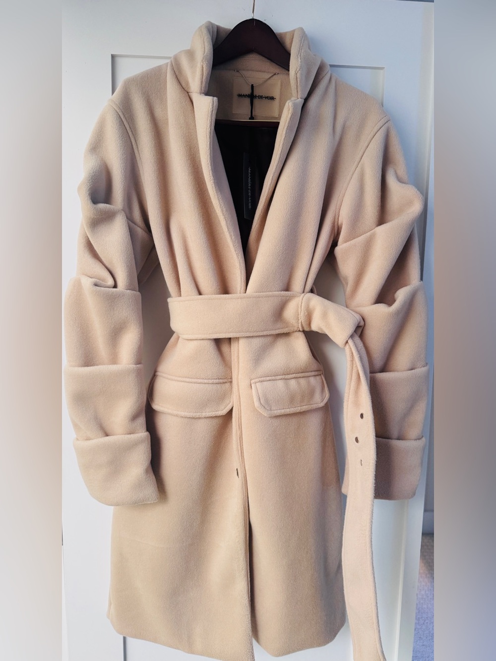 MANIERT DEVOUR London Women's Cream Belted Wool-Blend Coat large newer worn